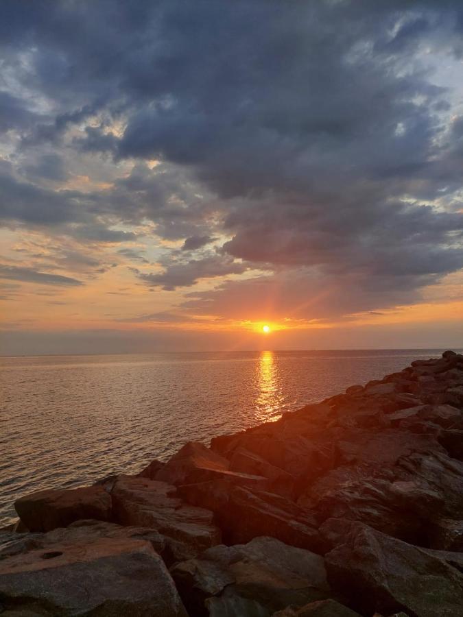 Готель Al Mare Констанца Екстер'єр фото